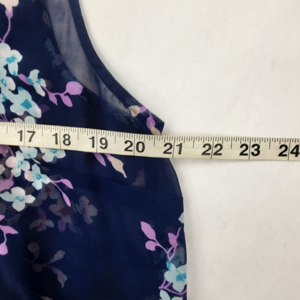 Liz Claiborne Blouse Sz Lg Blue Floral V-Neck Sleeveless Casual Sheer W/tank Top - Picture 7 of 7